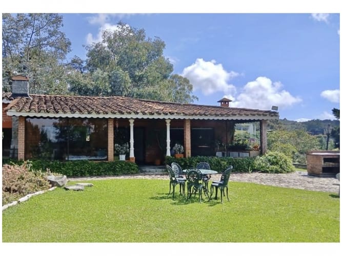 Casa en venta en Las Palmas, Envigado · foto 2 de 11