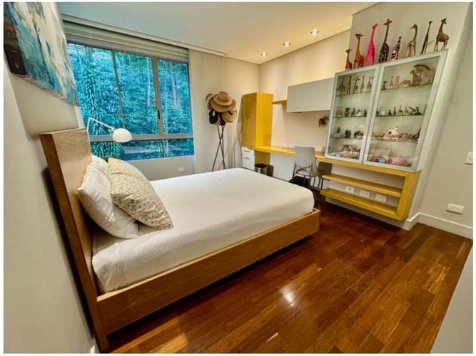 Apartamento de 4 alcobas en venta en Altos Del Poblado, Medellín, 290 m² · foto 20 de 21