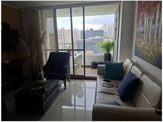 Apartamento en venta en El Poblado, Medellín · foto 11 de 24