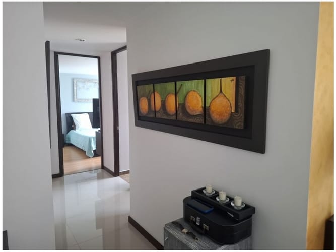Apartamento en venta en El Poblado, Medellín · foto 17 de 24
