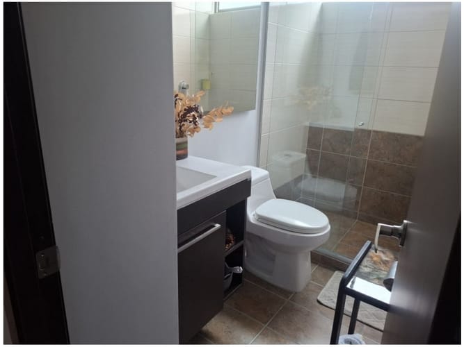 Apartamento en venta en El Poblado, Medellín · foto 20 de 24