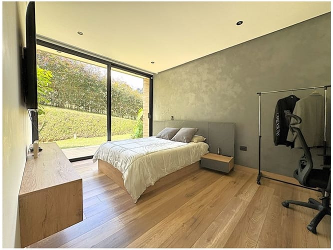 Casa de 4 alcobas en venta en Pantanillo, Envigado, 396 m² · foto 14 de 23