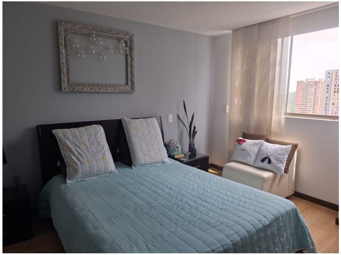Apartamento en venta en El Poblado, Medellín · foto 22 de 24