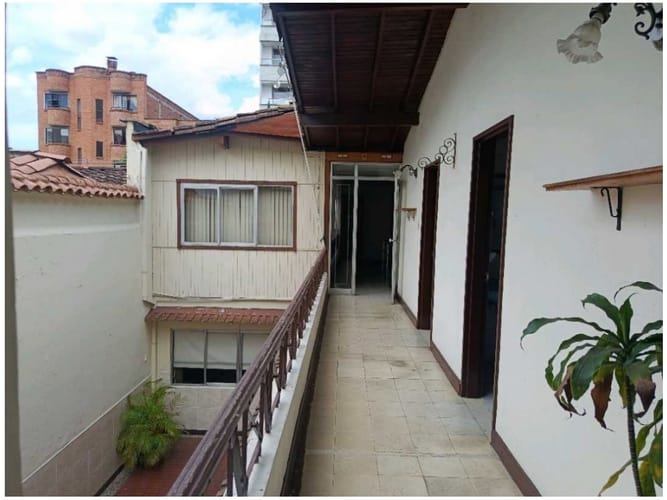 Casa de 5 alcobas en venta en Simon Bolivar, Medellín, 420 m² · foto 22 de 24