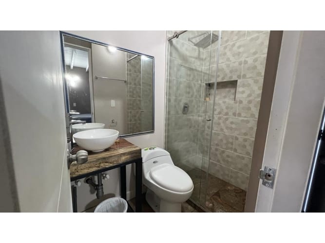 Apartamento de 5 alcobas en venta en Conquistadores, Medellín, 180 m² · foto 4 de 5