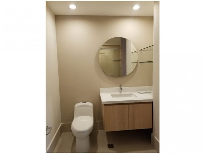 Apartamento de 2 alcobas en venta en La Aguacatala, Medellín, 65 m² · foto 4 de 11