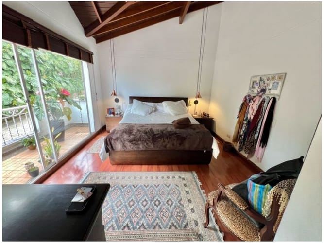 Casa de 3 alcobas en venta en San Lucas, Medellín, 248 m² · foto 18 de 24