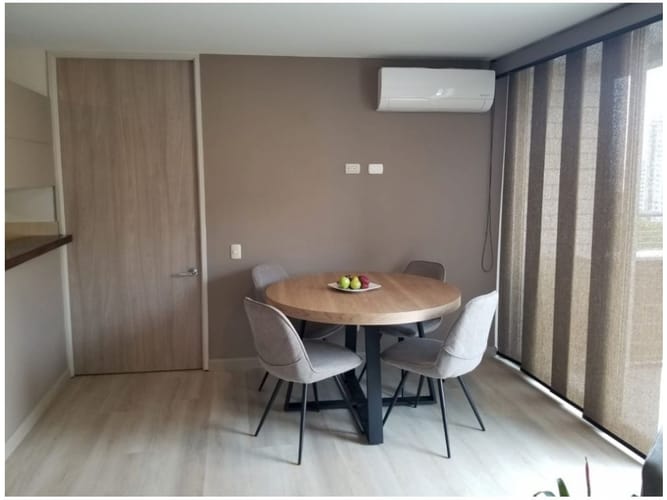 Apartamento de 2 alcobas en venta en La Aguacatala, Medellín, 65 m² · foto 6 de 11