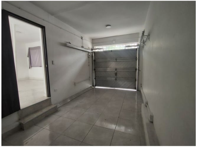 Casa de 6 alcobas en venta en Belén, Medellín, 340 m² · foto 18 de 24