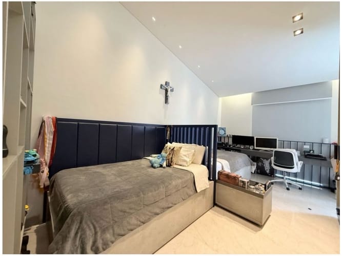Casa de 3 alcobas en venta en Santa Catalina, Envigado, 259 m² · foto 24 de 24