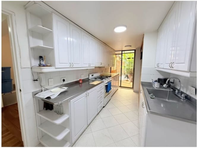 Apartamento en venta en El Poblado, Medellín · foto 16 de 24