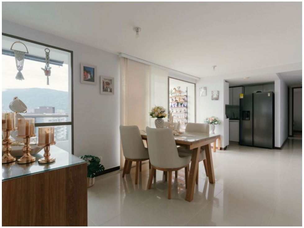 Apartamento en venta en Loma Del Barro, Envigado · foto 2 de 24