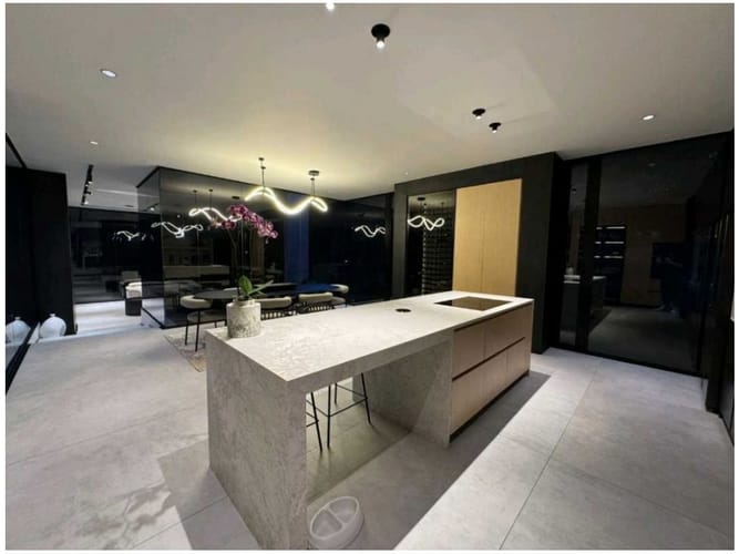 Casa de 3 alcobas en venta en Las Palmas, Medellín, 488 m² · foto 6 de 15
