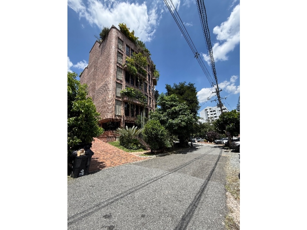 Apartamento en venta en El Poblado, Medellín · foto 2 de 6