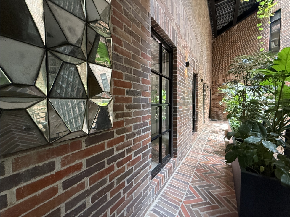 Apartamento en venta en El Poblado, Medellín · foto 3 de 6