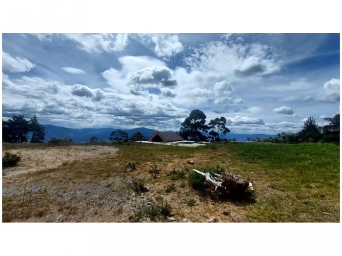 Lote en venta en Vía Las Palmas, Envigado, 1793 m² · foto 3 de 19