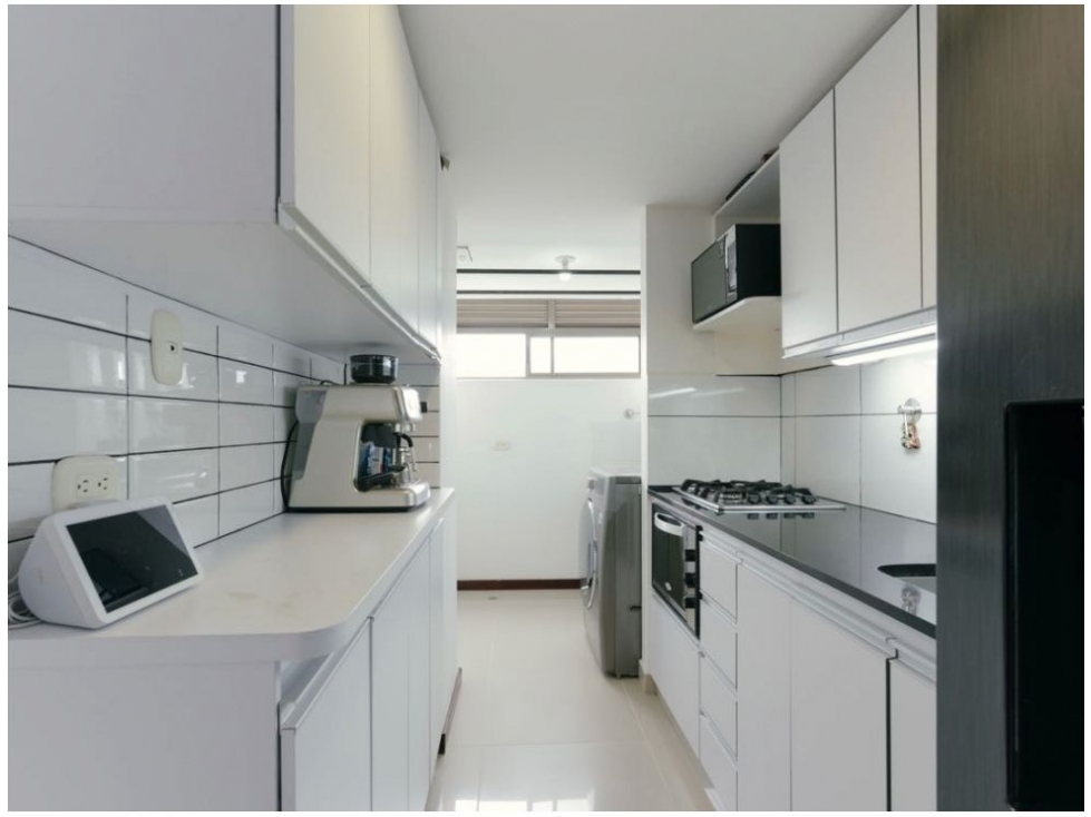 Apartamento en venta en Loma Del Barro, Envigado · foto 12 de 24