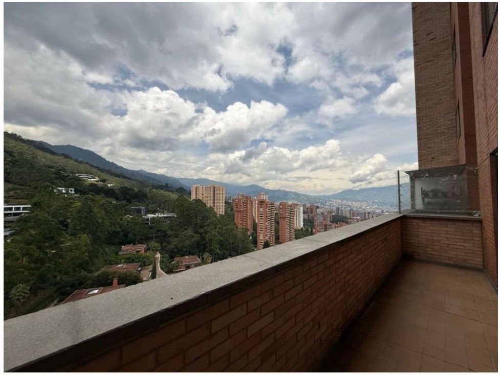 Apartamento en venta en El Poblado, Medellín · foto 10 de 22