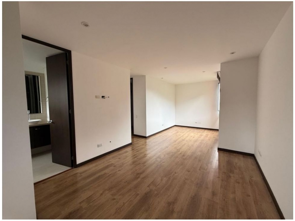 Apartamento en venta en El Poblado, Medellín · foto 14 de 22