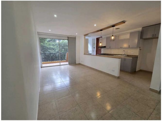 Apartamento en venta en Zuñiga, Medellín · foto 3 de 12