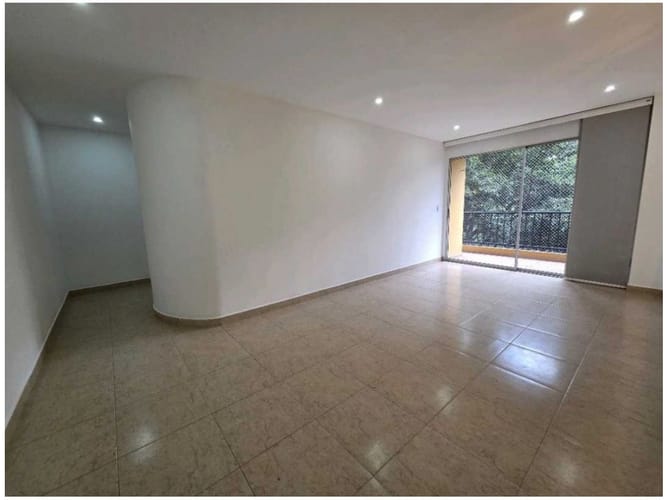 Apartamento en venta en Zuñiga, Medellín · foto 4 de 12