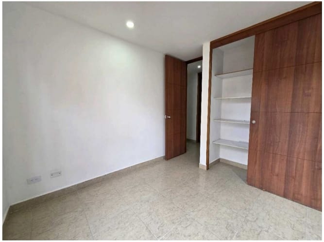 Apartamento en venta en Zuñiga, Medellín · foto 6 de 12