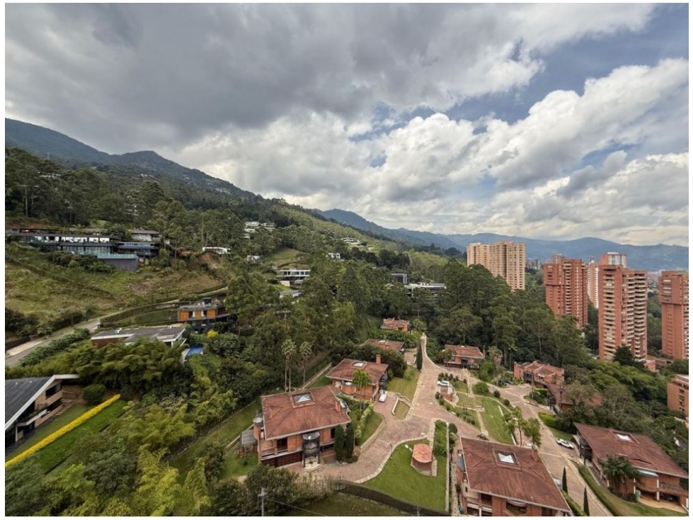 Apartamento en venta en El Poblado, Medellín · foto 20 de 22