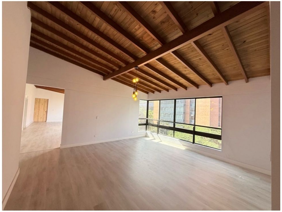 Apartamento en venta en El Poblado, Medellín · foto 8 de 21