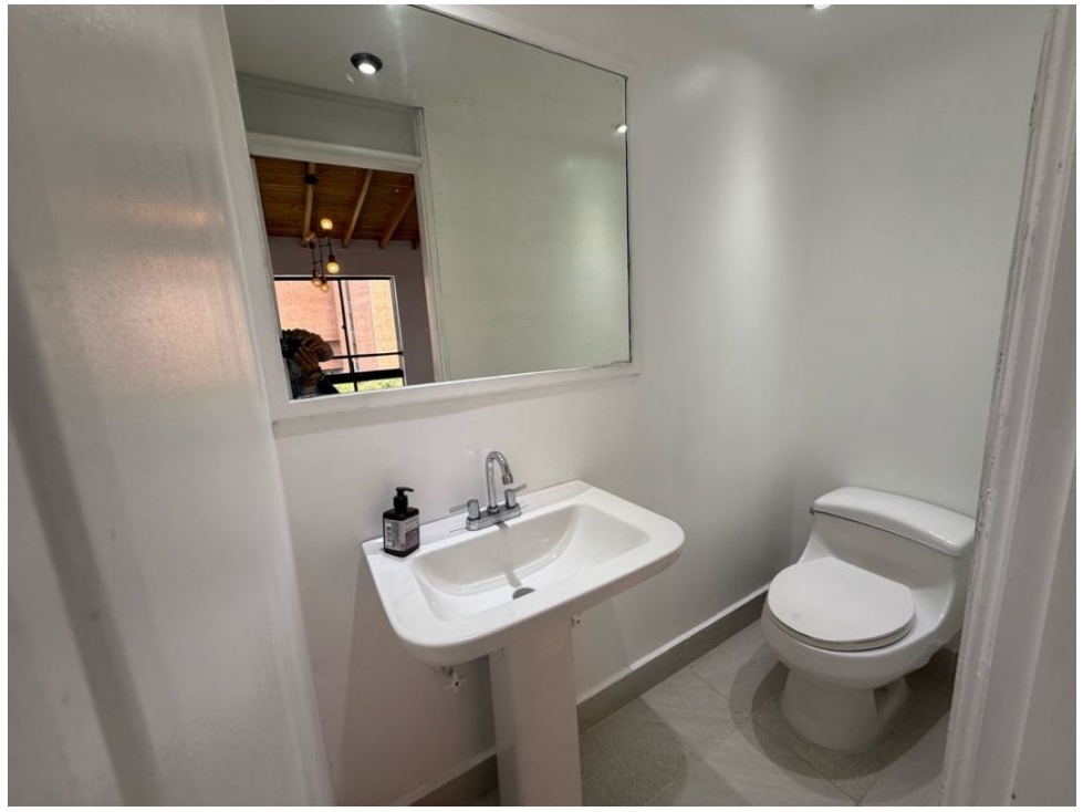 Apartamento en venta en El Poblado, Medellín · foto 9 de 21