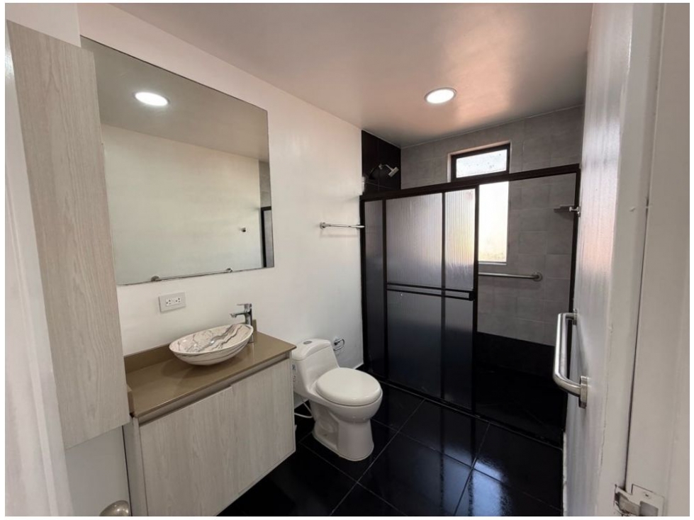 Apartamento en venta en El Poblado, Medellín · foto 11 de 21