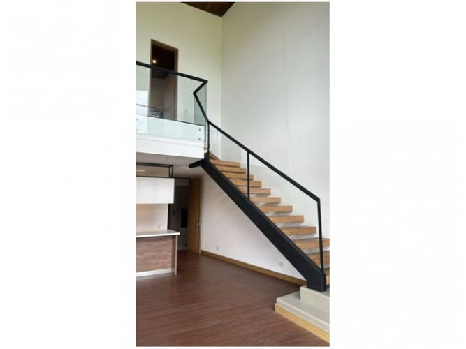 Apartamento de 2 alcobas en venta en Llano Grande, Rionegro, 109 m² · foto 3 de 11