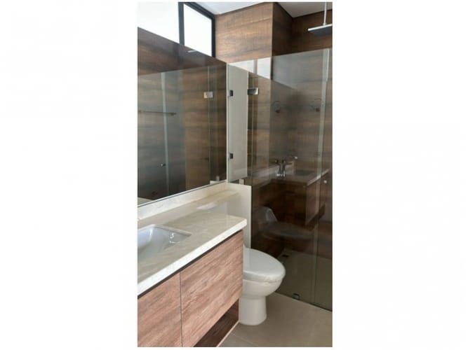 Apartamento de 2 alcobas en venta en Llano Grande, Rionegro, 109 m² · foto 9 de 11