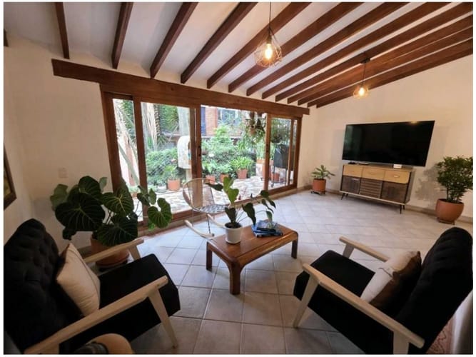 Casa en venta en Loma Del Escobero, Envigado · foto 6 de 24