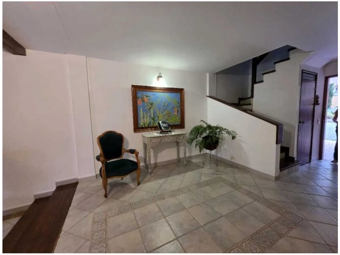 Casa en venta en Loma Del Escobero, Envigado · foto 13 de 24