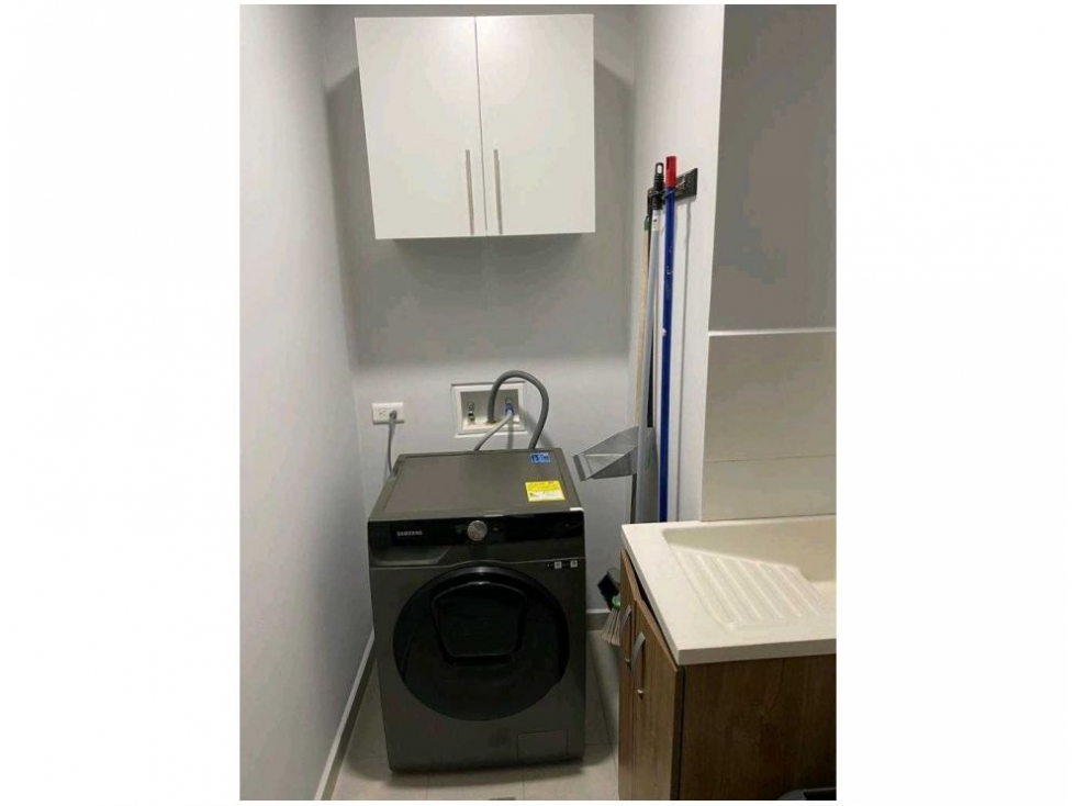 Apartamento en venta en Laureles, Medellín · foto 10 de 18