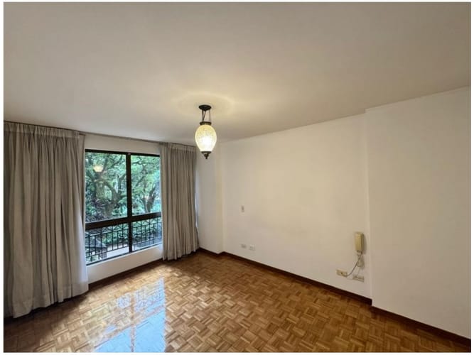 Apartamento de 2 alcobas en venta en Castropol, Medellín, 80 m² · foto 6 de 15