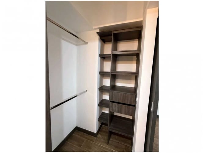 Apartamento de 2 alcobas en venta en Medellín, 65 m² · foto 11 de 15