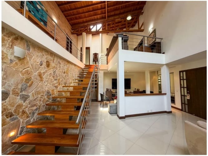 Casa de 5 alcobas en venta en La Doctora, Sabaneta, 150 m² · foto 15 de 24