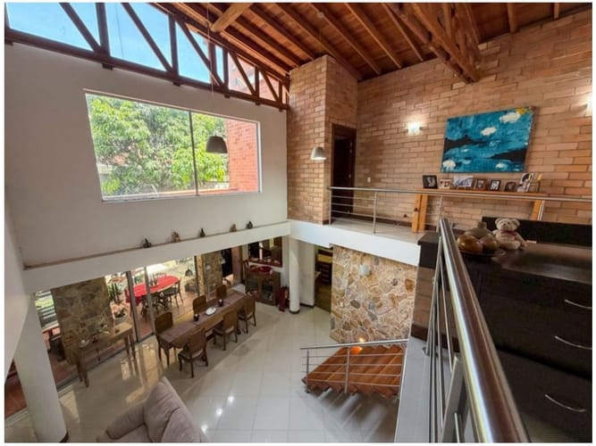 Casa de 5 alcobas en venta en La Doctora, Sabaneta, 150 m² · foto 18 de 24