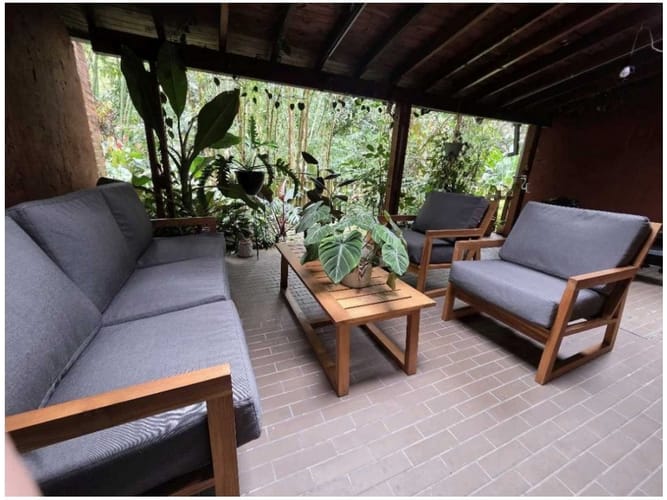 Casa de 4 alcobas en venta en Los Naranjos, Medellín, 272 m² · foto 7 de 17
