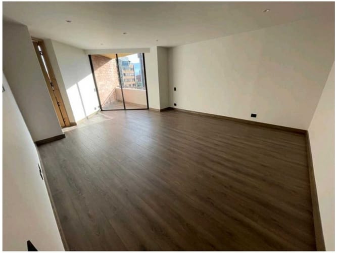 Apartamento de 3 alcobas en venta en El Poblado, Medellín, 188 m² · foto 8 de 12
