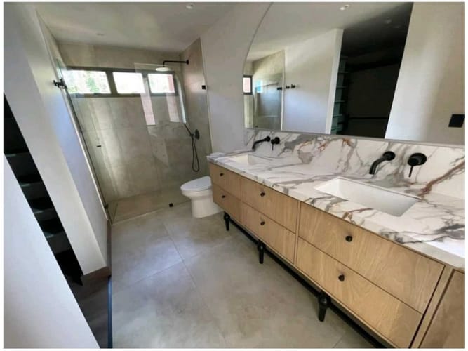 Apartamento de 3 alcobas en venta en El Poblado, Medellín, 188 m² · foto 9 de 12