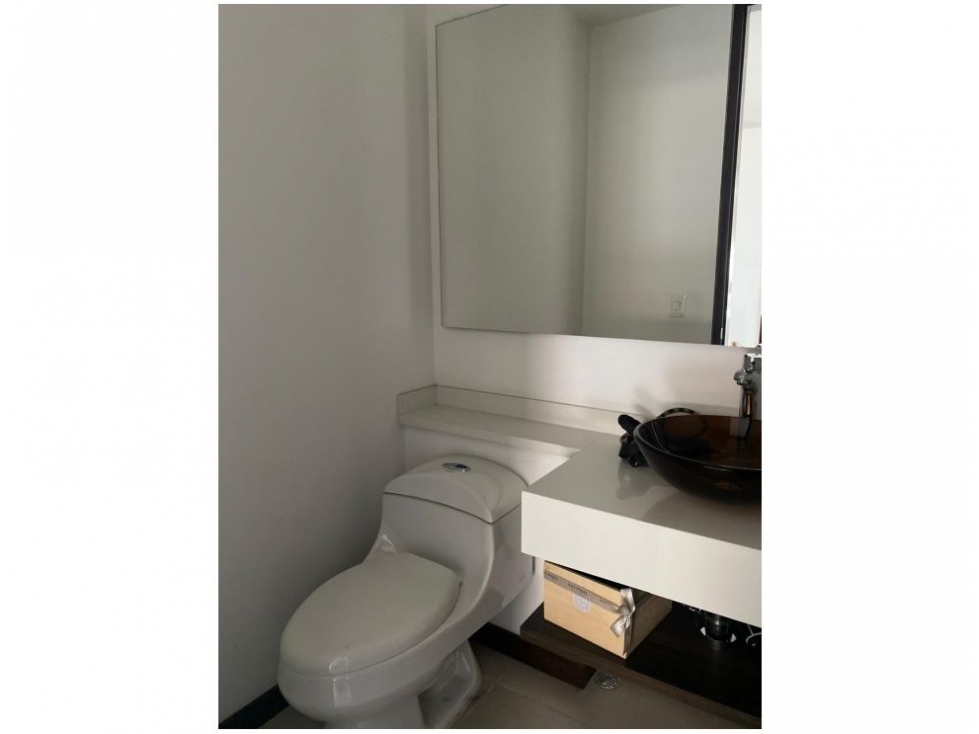 Apartamento en venta en El Poblado, Medellín · foto 4 de 16