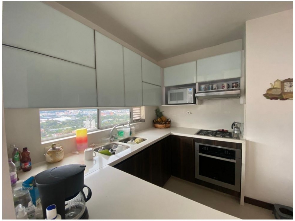 Apartamento en venta en El Poblado, Medellín · foto 6 de 16