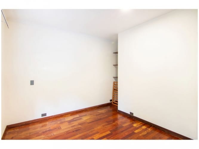 Casa de 4 alcobas en venta en El Poblado, Medellín, 345 m² · foto 9 de 24