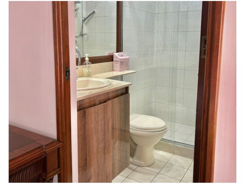 Apartamento en venta en El Poblado, Medellín · foto 11 de 11