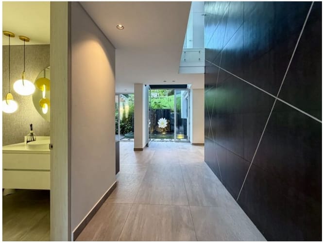 Casa de 4 alcobas en venta en El Poblado, Medellín, 630 m² · foto 7 de 24