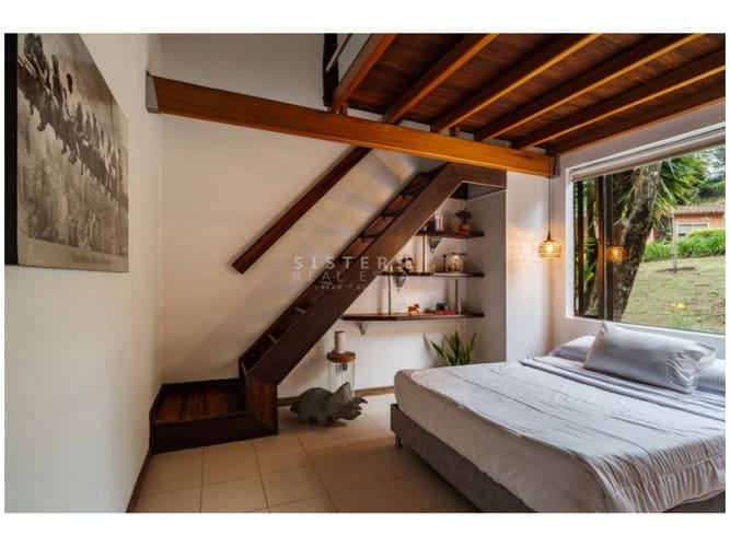 Casa de 4 alcobas en venta en El Poblado, Medellín, 253 m² · foto 20 de 24