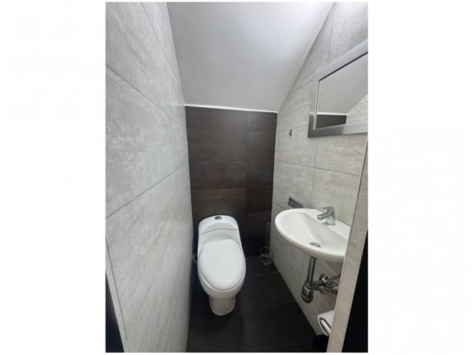 Casa de 3 alcobas en venta en Las Brisas, La Estrella, 170 m² · foto 10 de 24