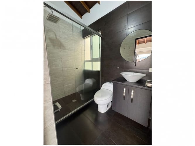 Casa de 3 alcobas en venta en Las Brisas, La Estrella, 170 m² · foto 12 de 24